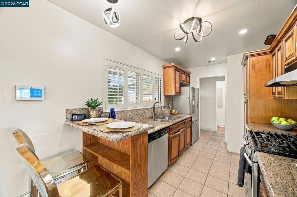 223 Barcelona St Property Photo 37