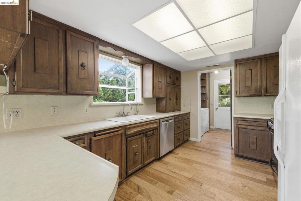 20948 Lynn Ln Property Photo 16