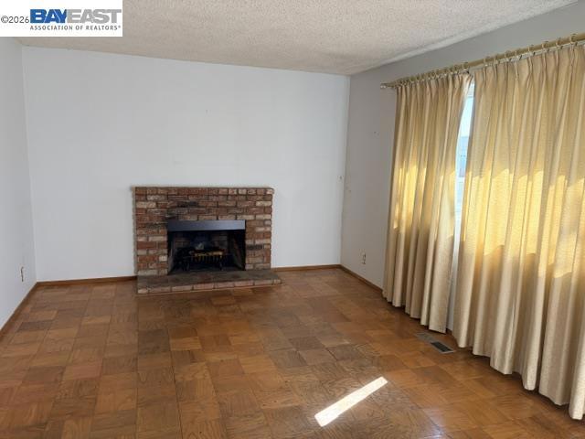 358 Robert Way Property Photo 3
