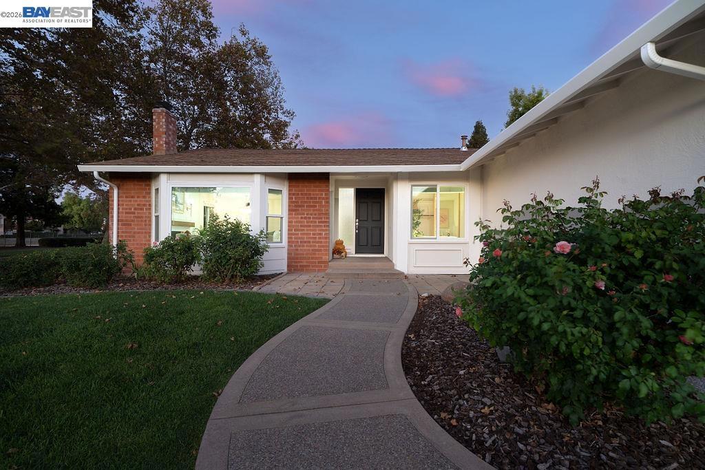 2802 Jones Gate Ct Property Photo 4