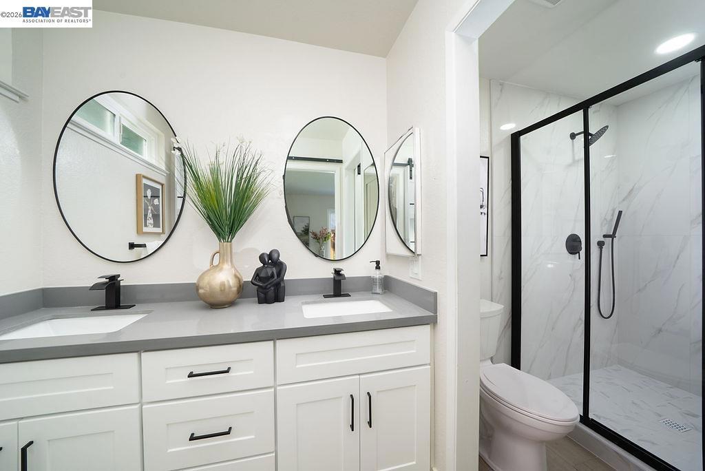 2802 Jones Gate Ct Property Photo 23
