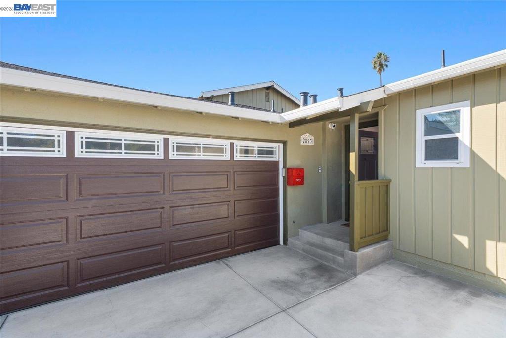 2893 Kennedy St Property Photo 4
