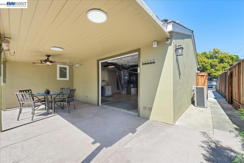 2893 Kennedy St Property Photo 56