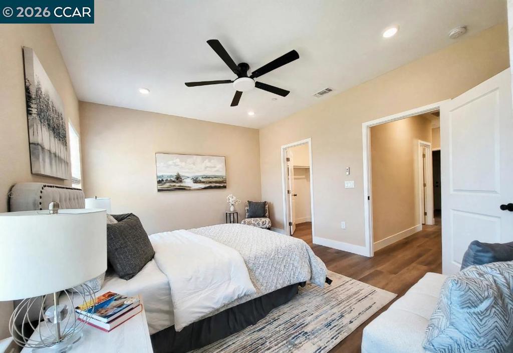4528 Austin St Property Photo 17