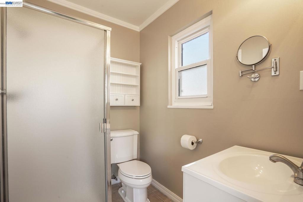 2765 Kennedy St Property Photo 29
