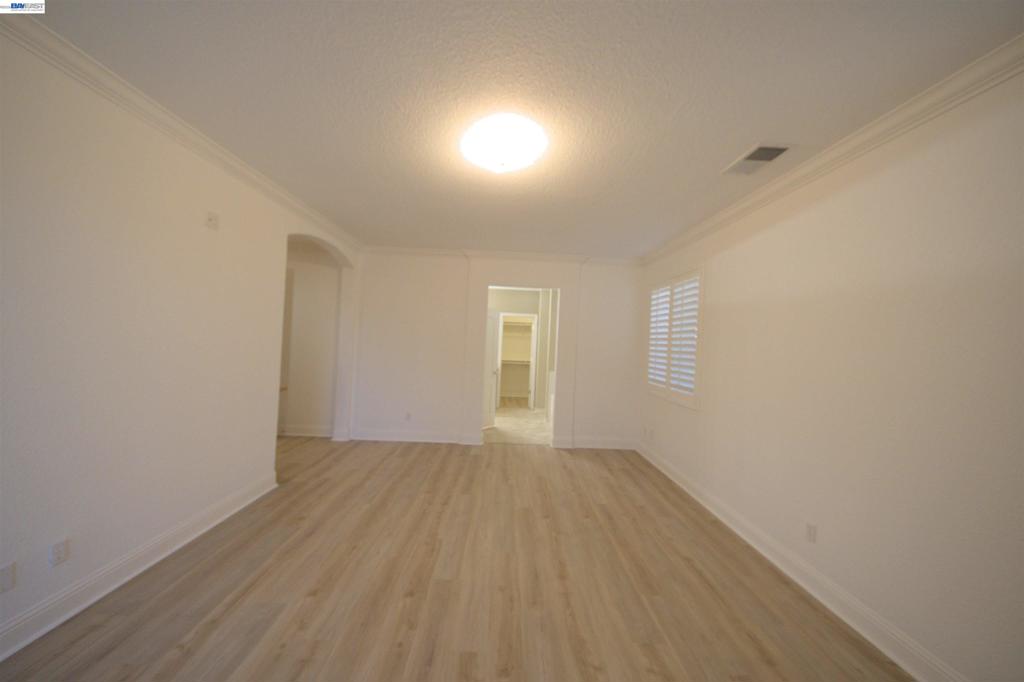 7 Diamondwood Ct Property Photo 15