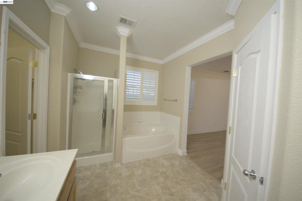 7 Diamondwood Ct Property Photo 20