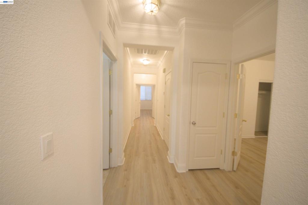 7 Diamondwood Ct Property Photo 31