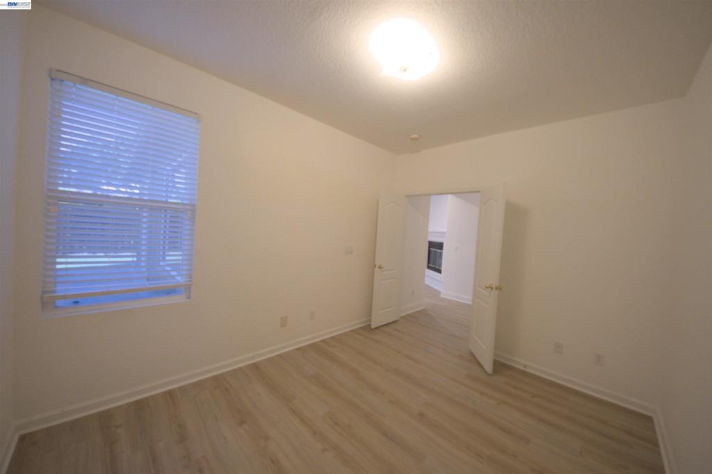 7 Diamondwood Ct Property Photo 34