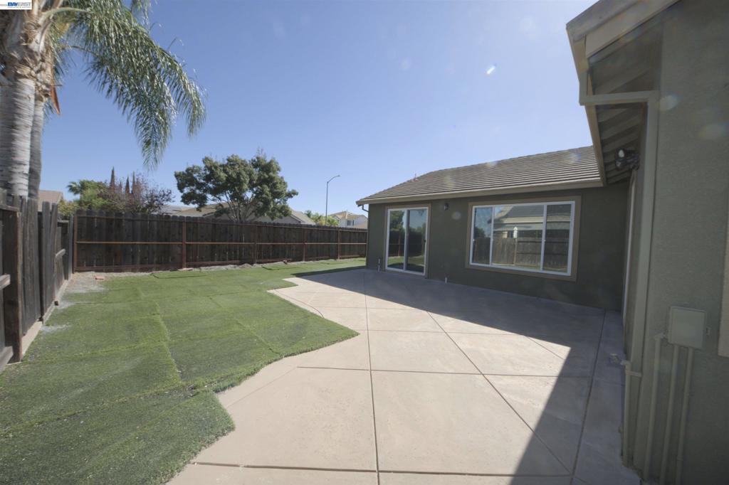7 Diamondwood Ct Property Photo 43