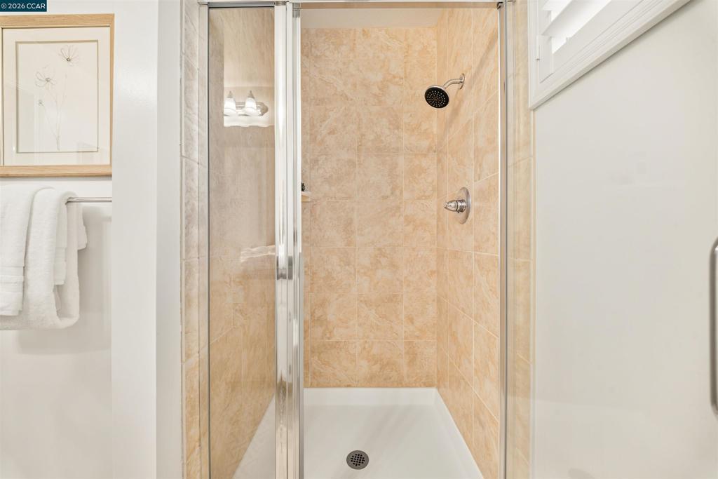 40 Saint Tropez Ct Property Photo 29