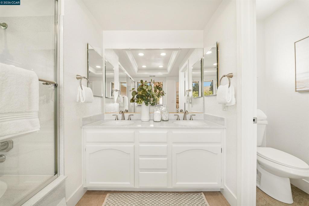 40 Saint Tropez Ct Property Photo 40