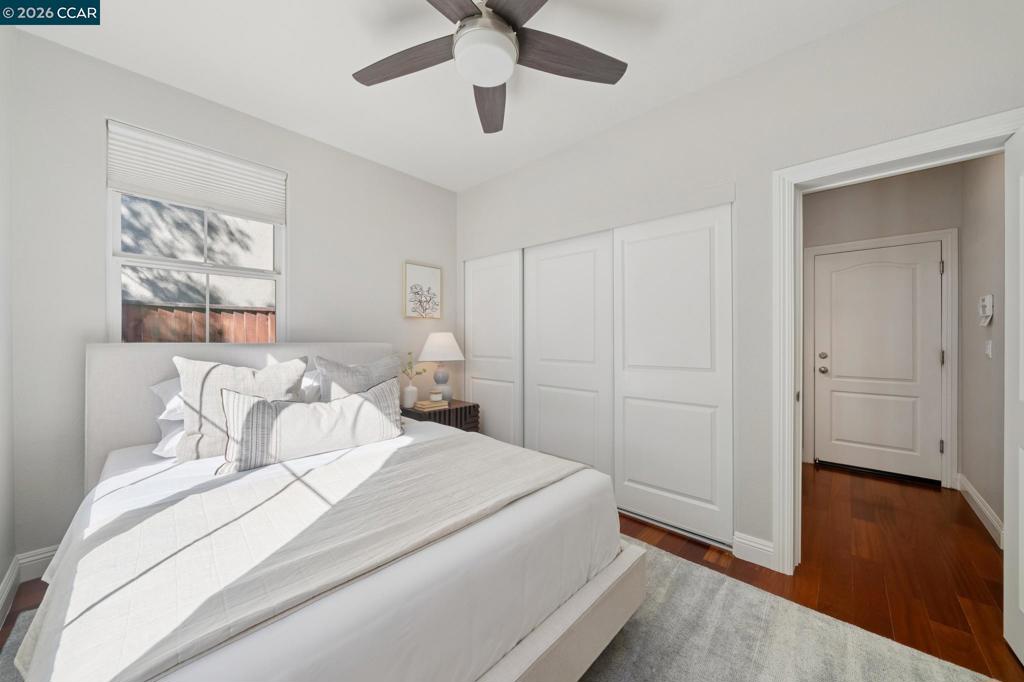 884 Bandol Way Property Photo 19