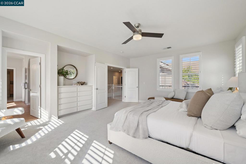 884 Bandol Way Property Photo 25