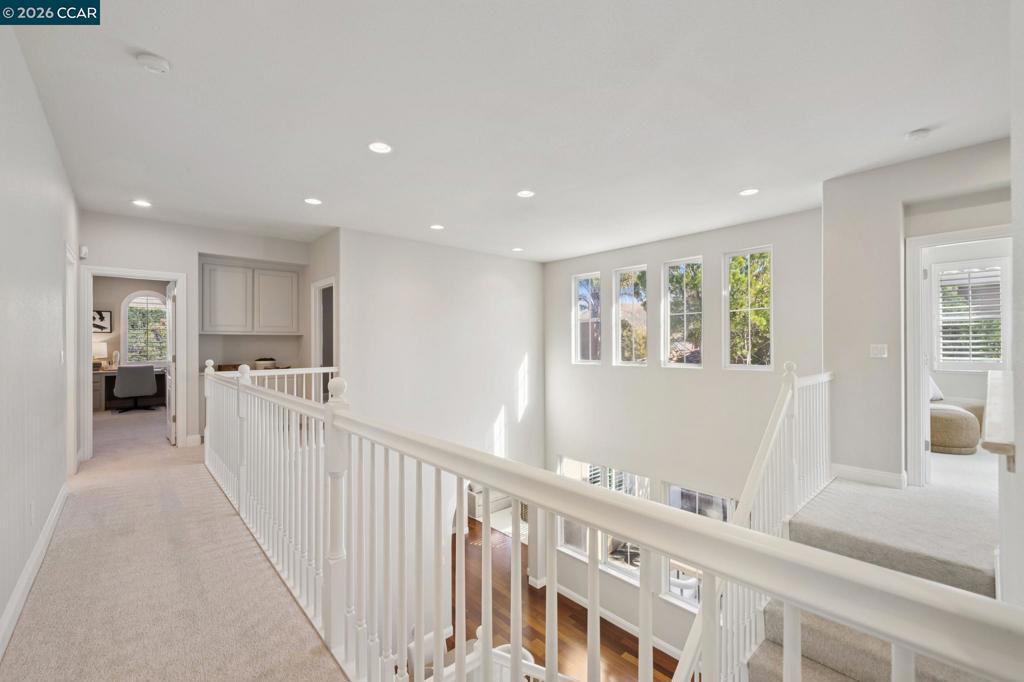 884 Bandol Way Property Photo 30