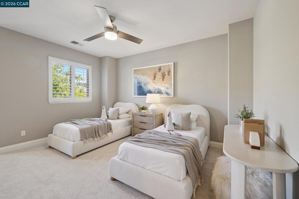 884 Bandol Way Property Photo 37