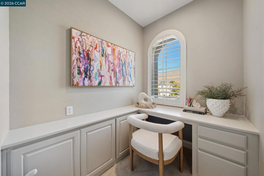 884 Bandol Way Property Photo 40