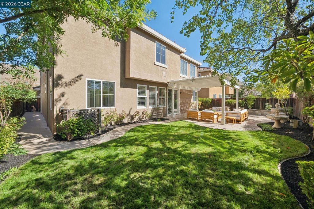 884 Bandol Way Property Photo 43