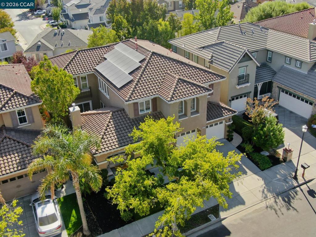 884 Bandol Way Property Photo 54
