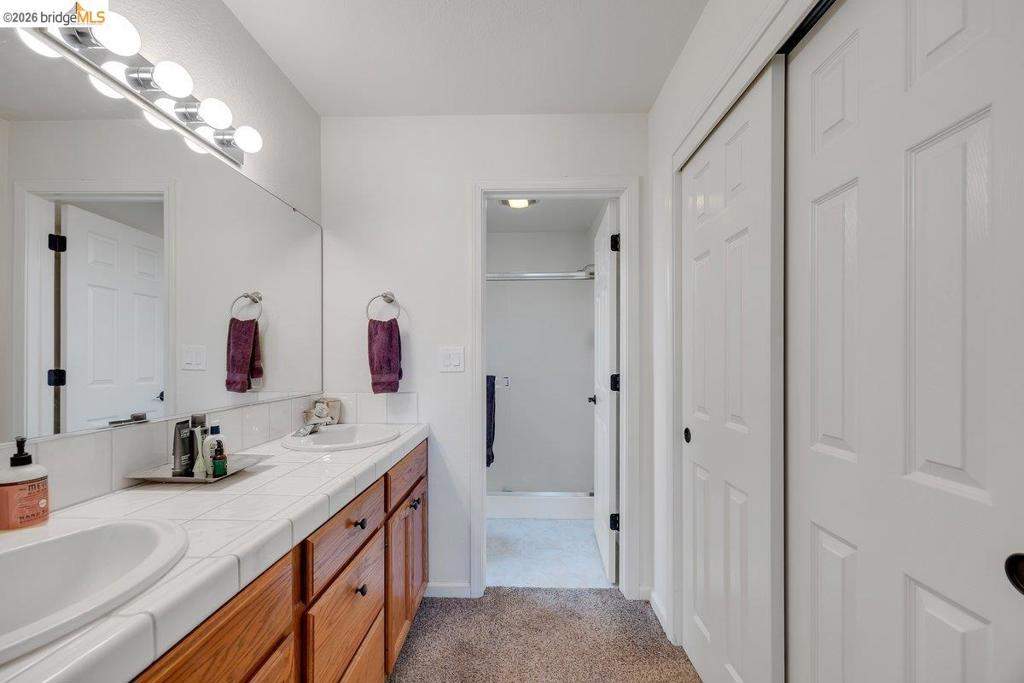 981 Country Ln Property Photo 22