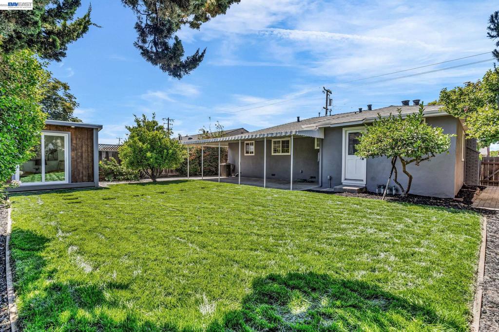 4708 Portola Dr Property Photo 25