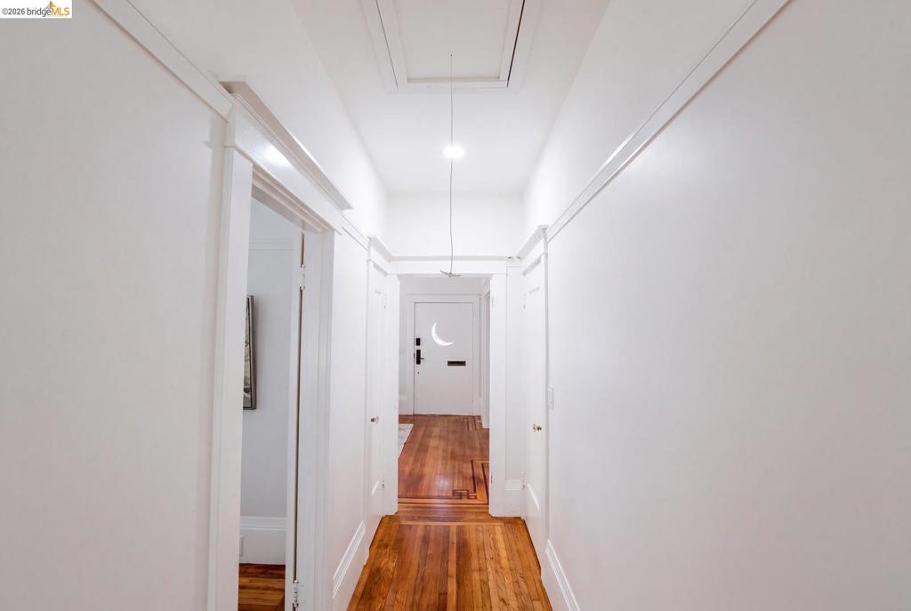 5726 Claremont Property Photo 30