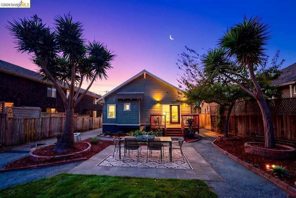5726 Claremont Property Photo 40