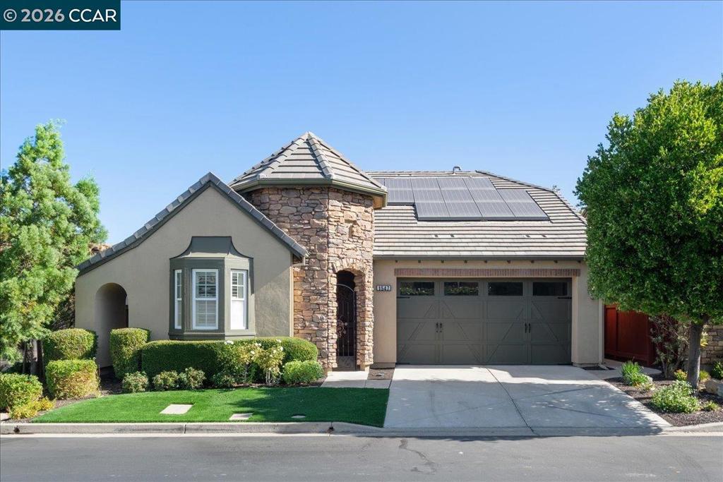 1547 Symphony Cir Property Photo 1