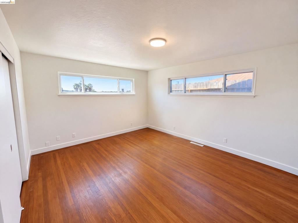 108 Winchell Ct Property Photo 4