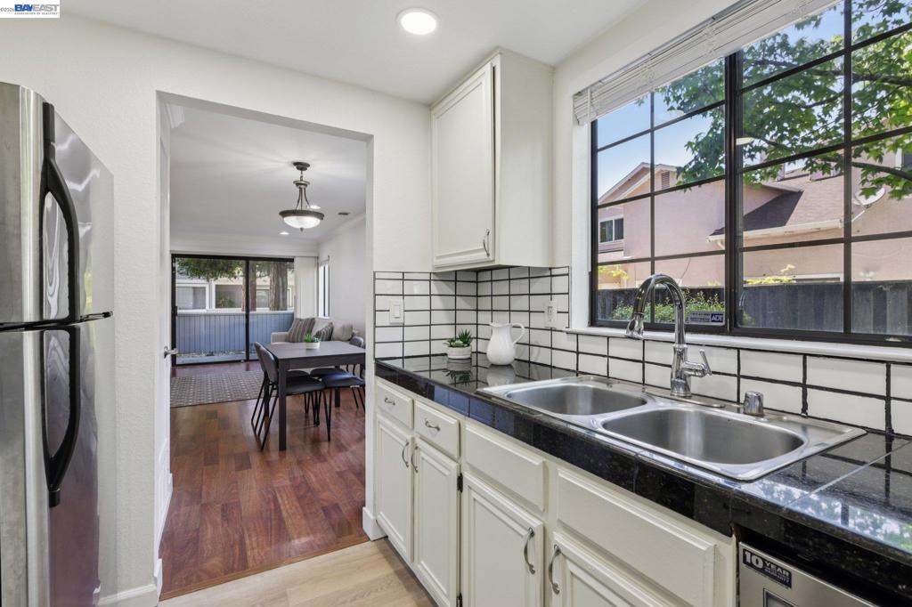 34671 Agree Ter Property Photo 9