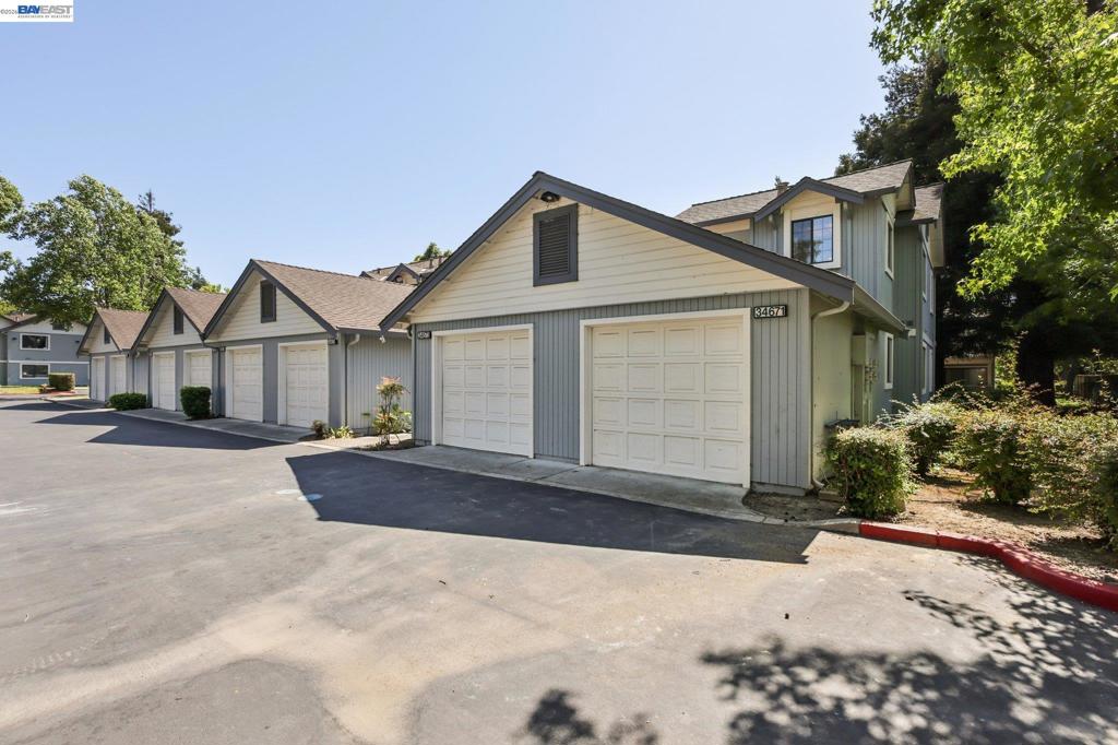 34671 Agree Ter Property Photo 27