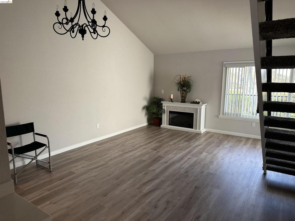 5824 Yawl Street Property Photo 10