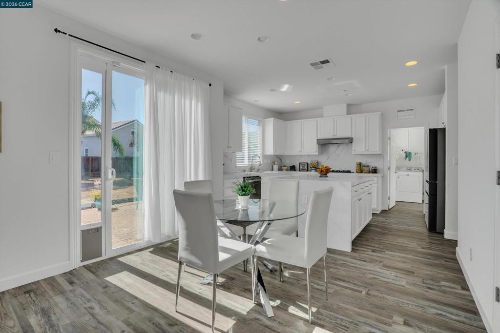 1312 Prominent Dr Property Photo 11