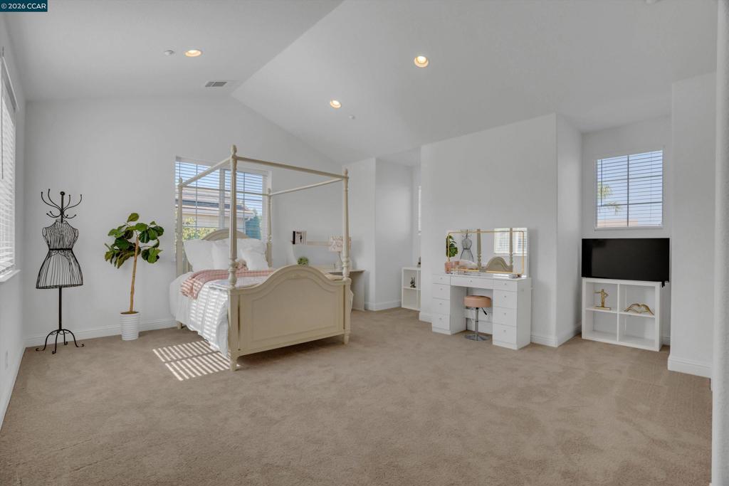 1312 Prominent Dr Property Photo 32