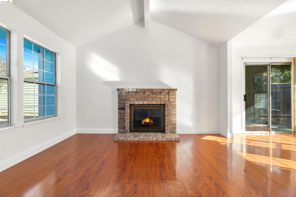 3408 Bellflower Dr Property Photo 7