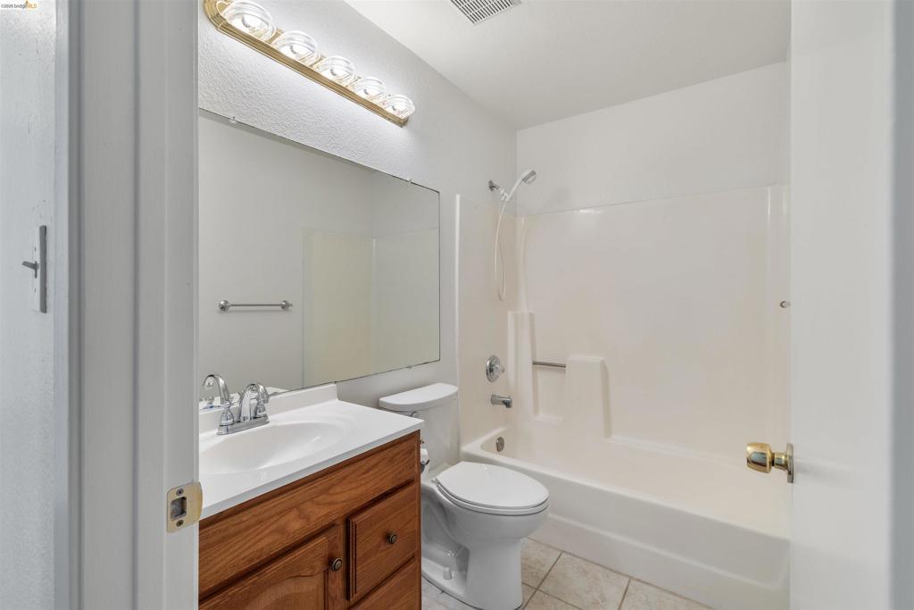 3408 Bellflower Dr Property Photo 16