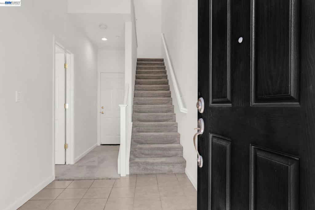 629 Artistic Pl Property Photo 3