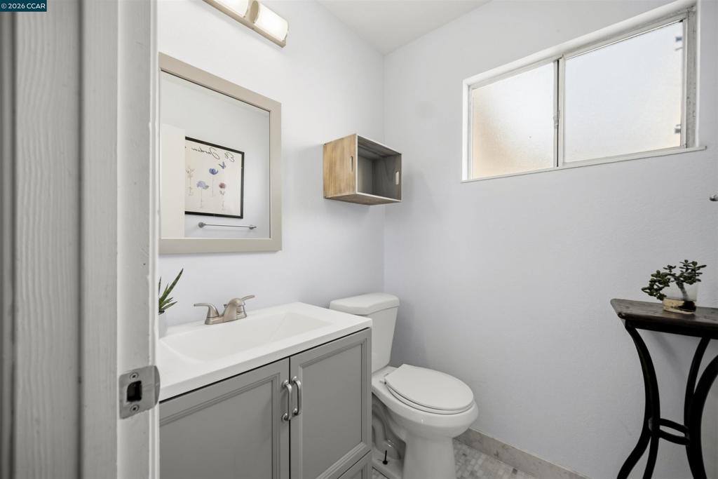 120 Serpentine Ct Property Photo 14