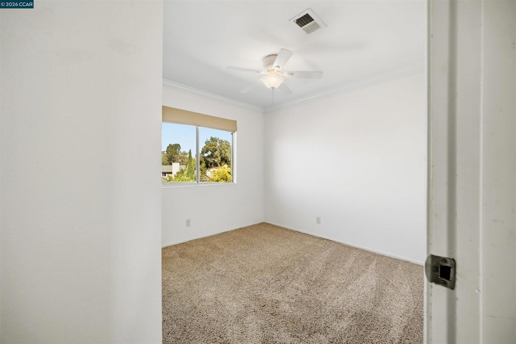 120 Serpentine Ct Property Photo 18