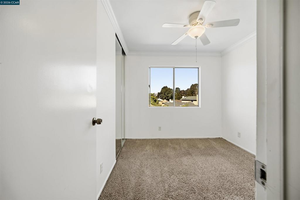 120 Serpentine Ct Property Photo 21