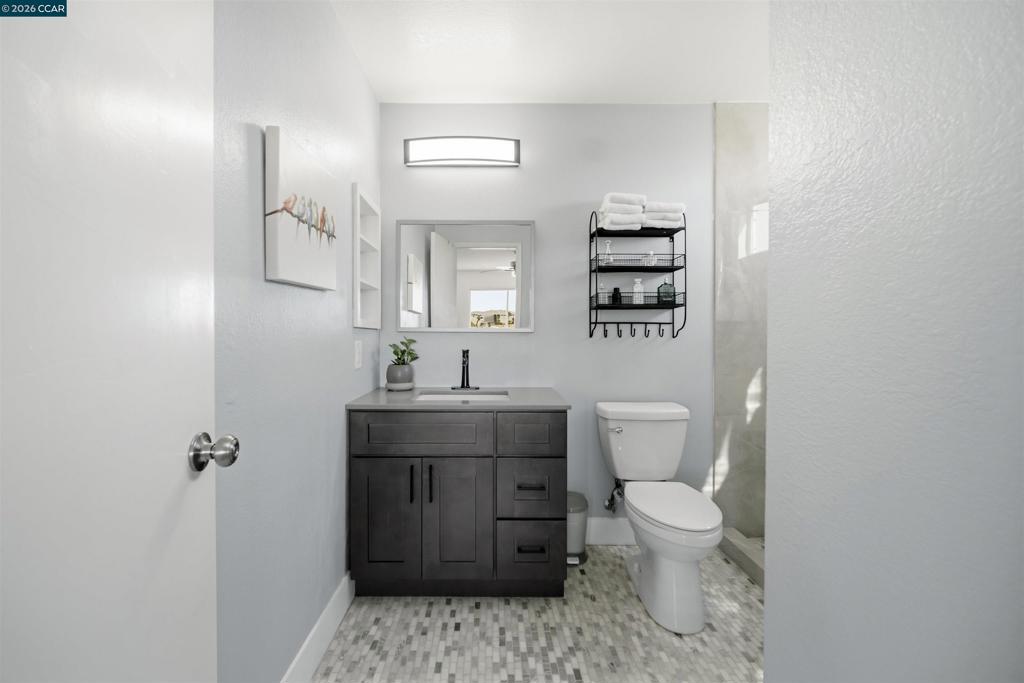 120 Serpentine Ct Property Photo 27