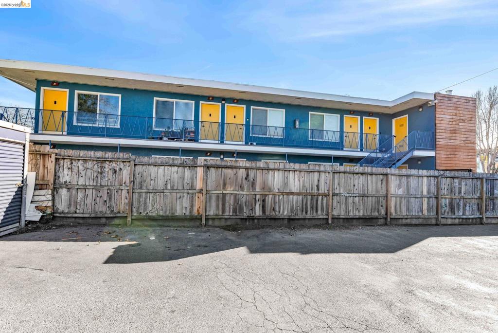605 San Pablo Property Photo 11