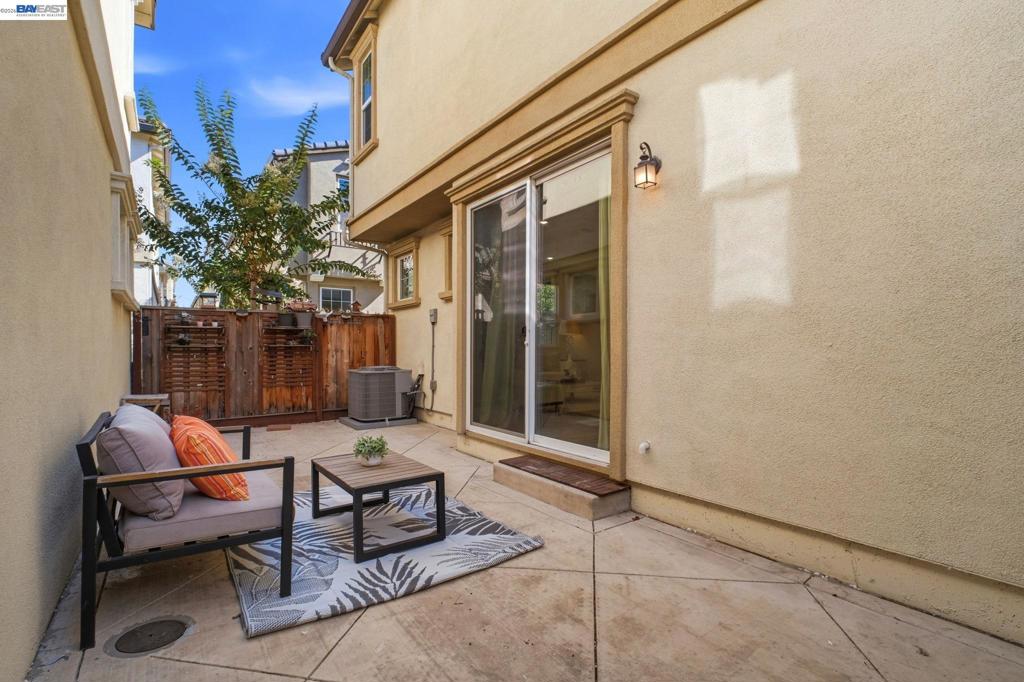 1519 Sylvia St Property Photo 35