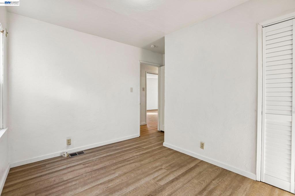 484 Phelps St Property Photo 19