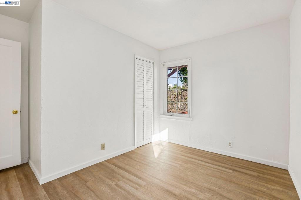 484 Phelps St Property Photo 20