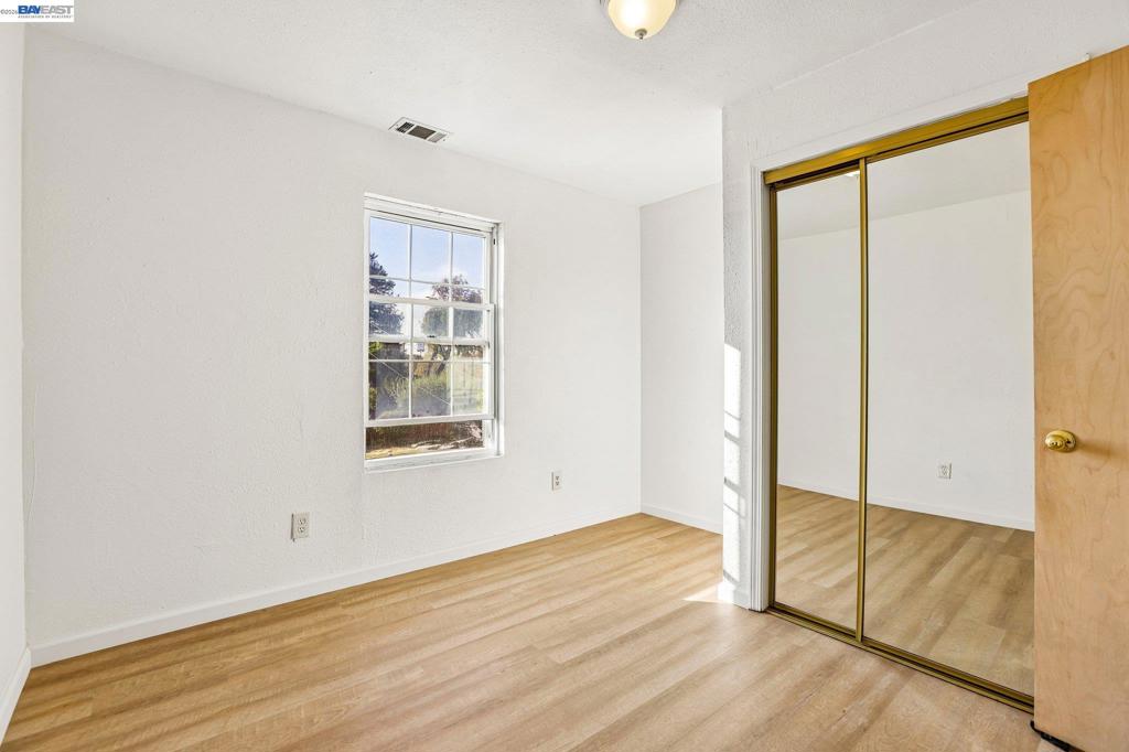 484 Phelps St Property Photo 45