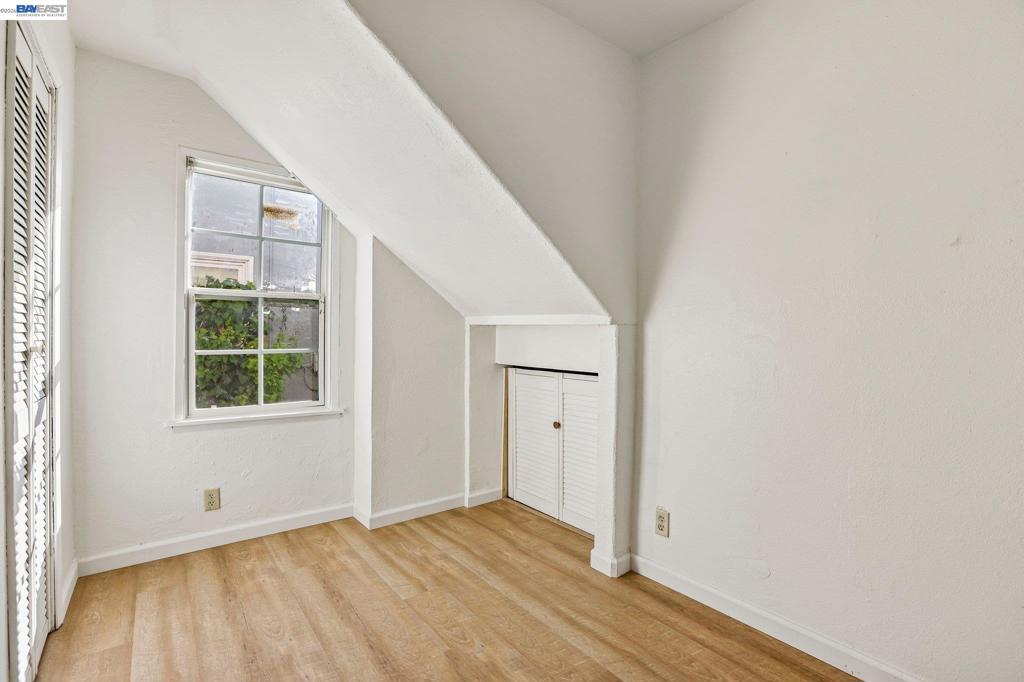 484 Phelps St Property Photo 47