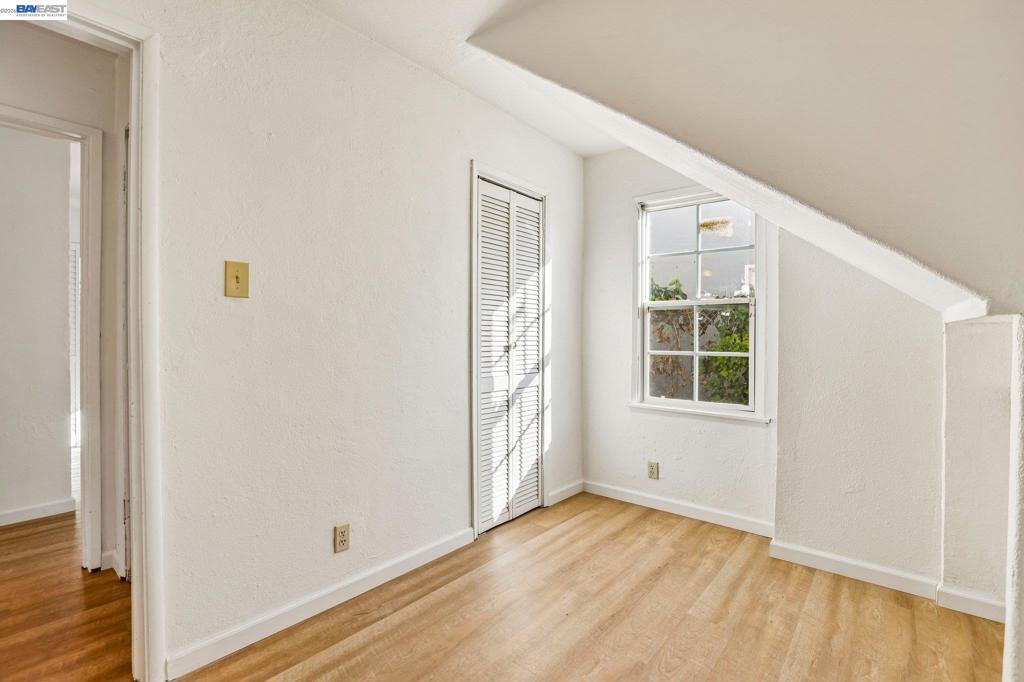 484 Phelps St Property Photo 49
