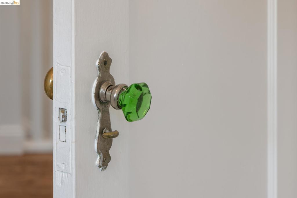 1221 Curtis St Property Photo 27