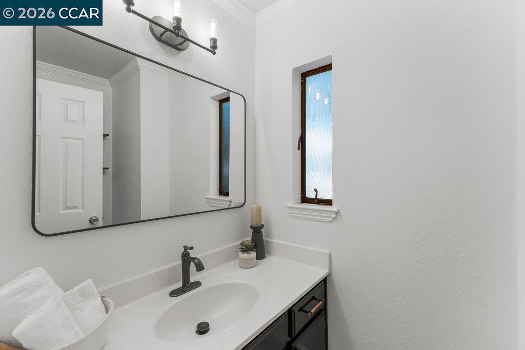 318 Alamo Sq Property Photo 34
